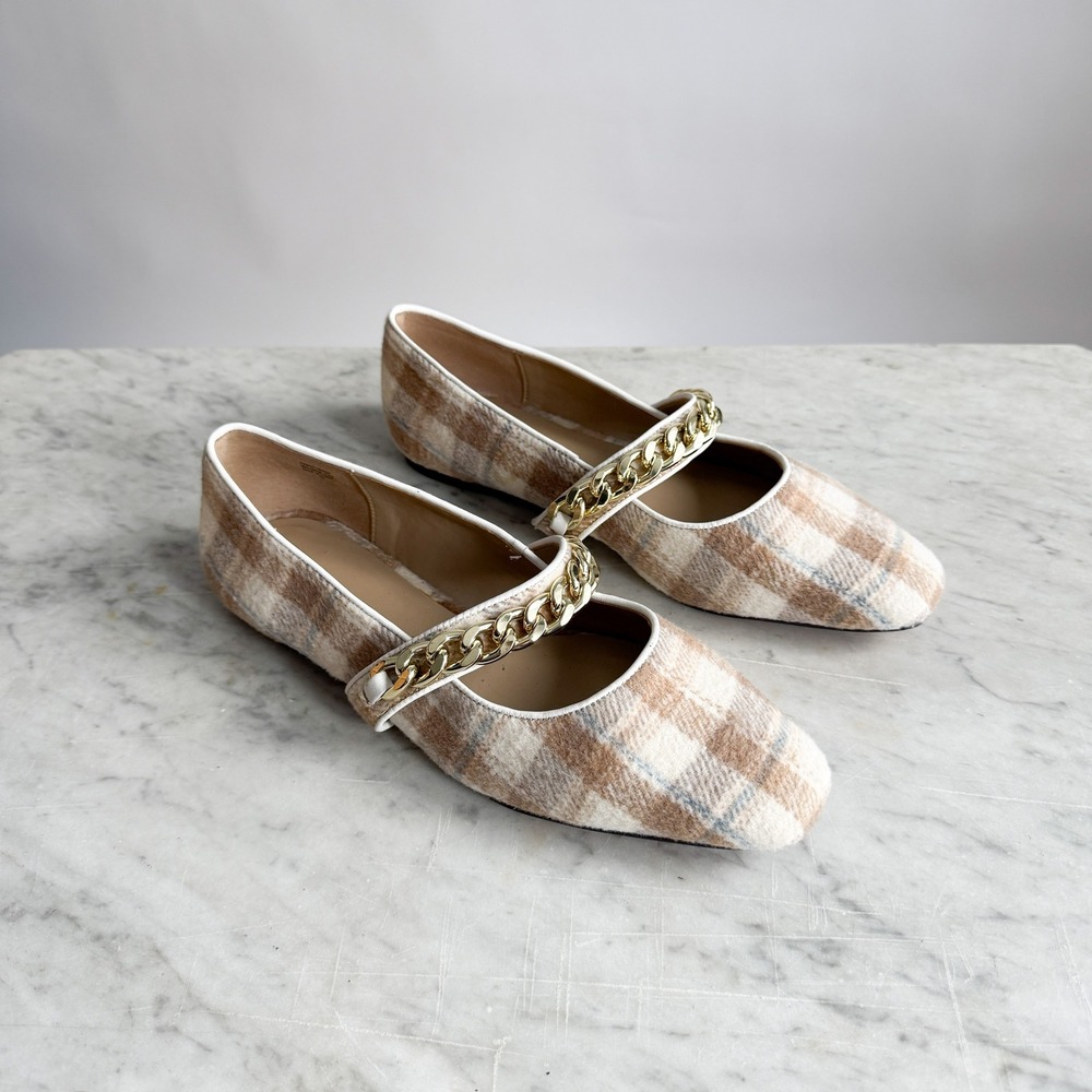 Ann Taylor Plaid Mary Jane Flat with Gold Chain size 7